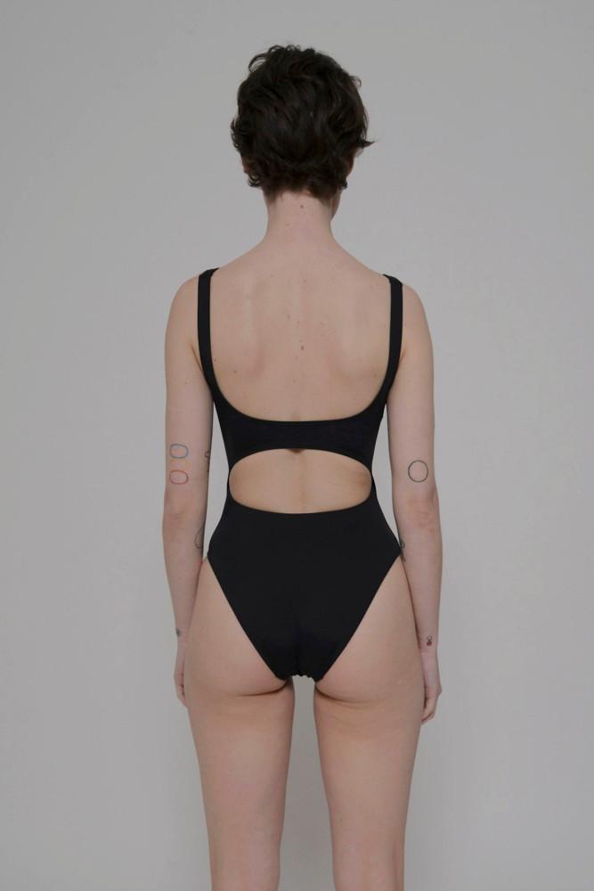 [Nu Swim] Sunset Suit Swimwear Black 누스윔 수영복 선셋 수트 컷아웃 스윔웨어 블랙