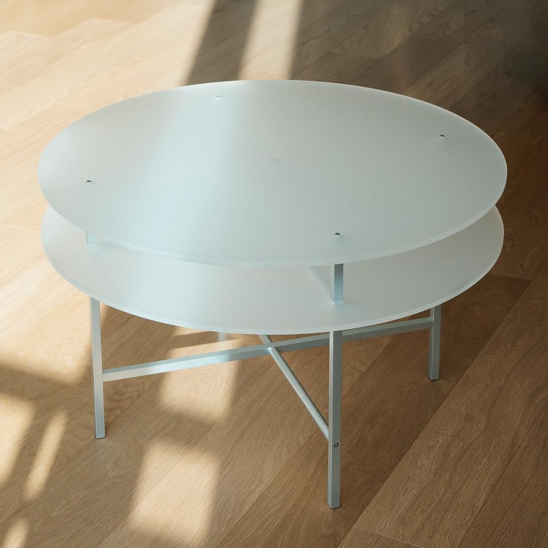 CA75 Coffee Table