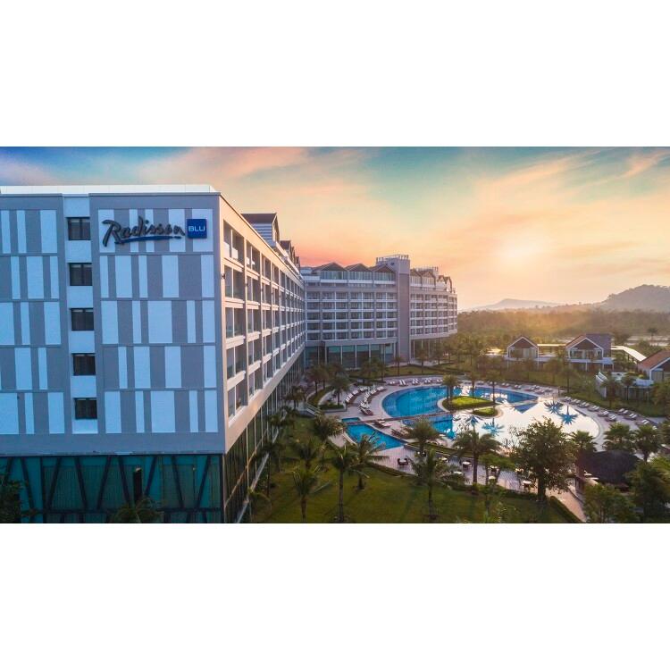 푸꾸옥 레디슨 블루 리조트 + 얼리체크인 /레이트 체크아웃 + 스위트 업그레이드