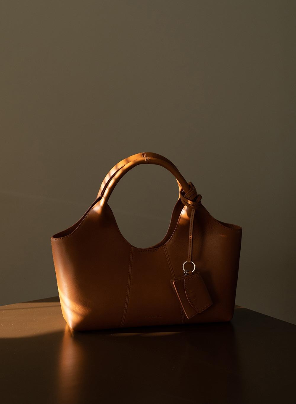 Magot Hobo Bag Tan