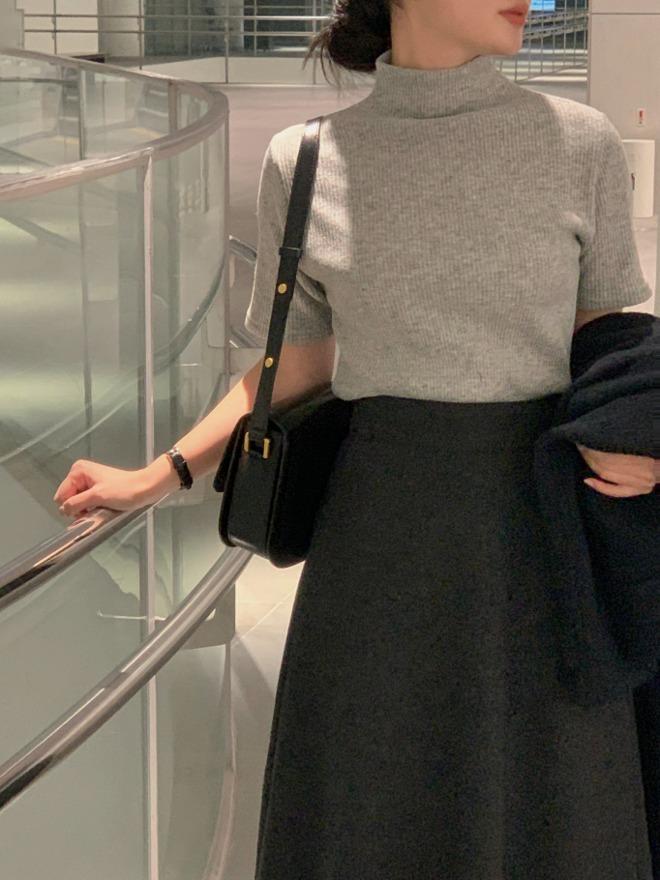 신디 폴라 하프 티