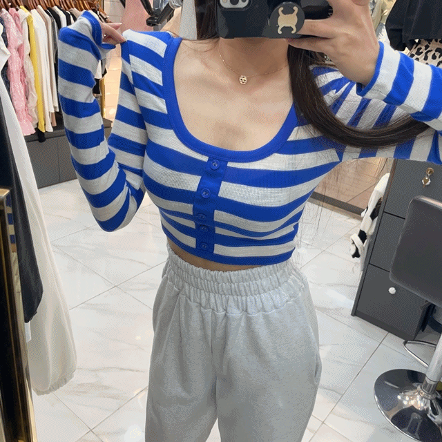 유넥 버튼 단가라 크롭 긴팔 T (2color)