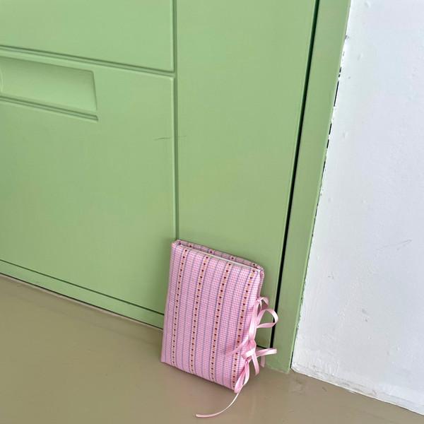 THREE-TIERED RIBBON NOTE (min9le min9le)