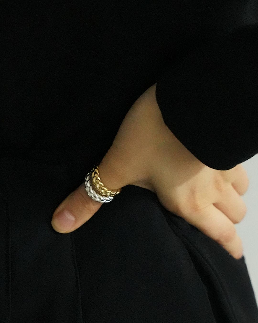 wave braid ring