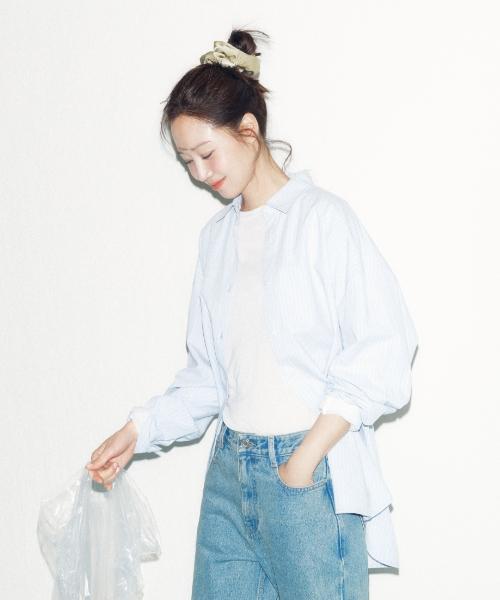 스트라이프 오버사이즈 셔츠 [라이트 그레이]