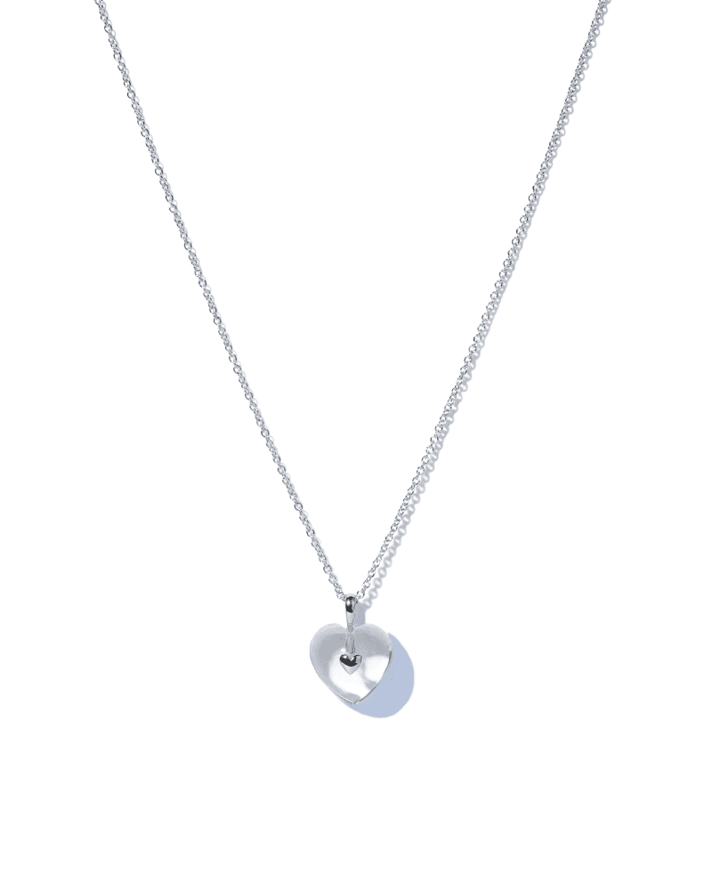 VERY VINTAGE COLORLESS SILVER HEART PENDANT NECKLACE