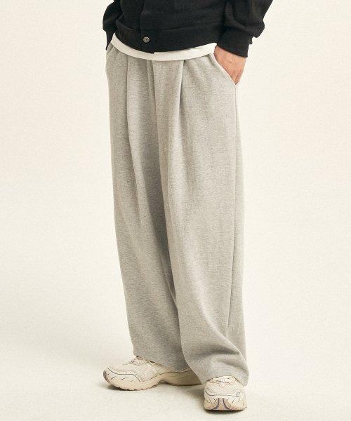 제로(XERO)  Deep One Tuck Sweat Pants [Grey] - 사이즈 & 후기 | 무신사