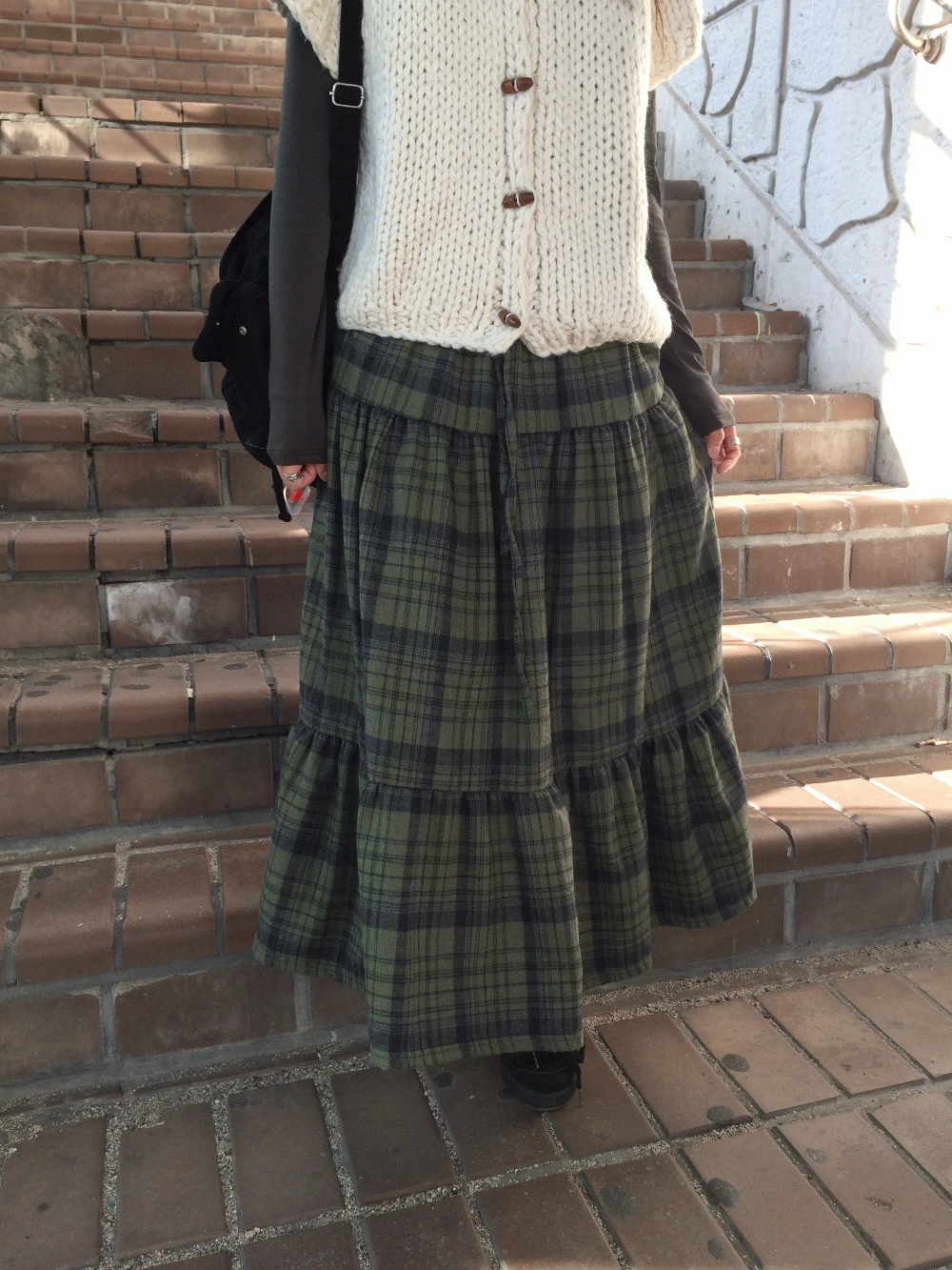 vintage check frill long skirt 빈티지 체크 프릴 롱스커트