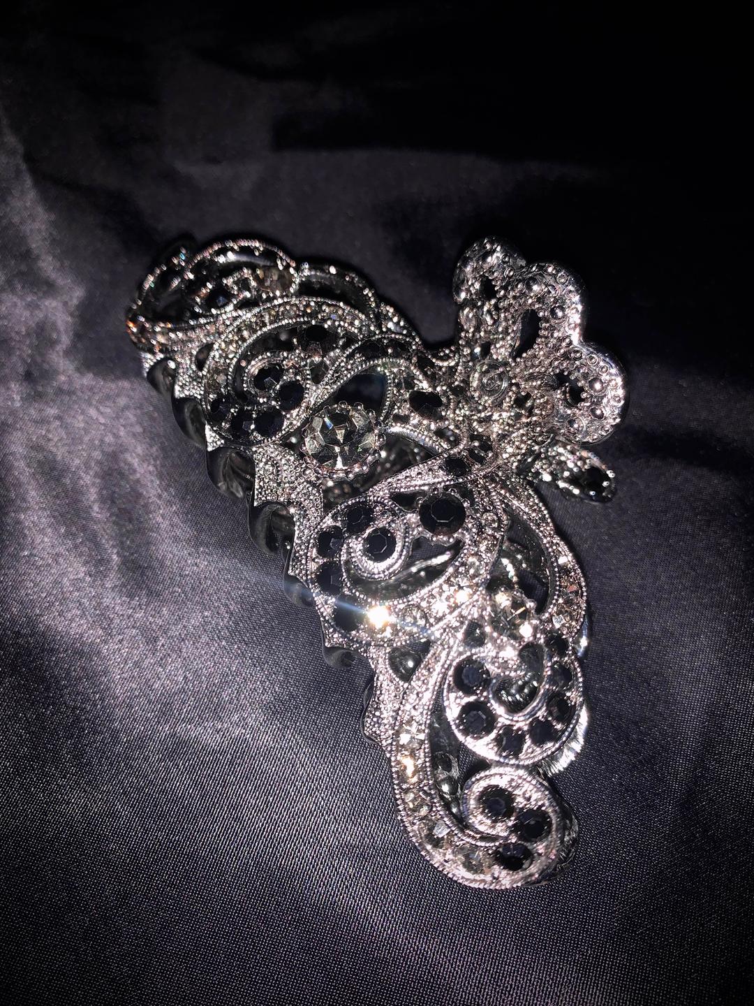 Lotus hair clip