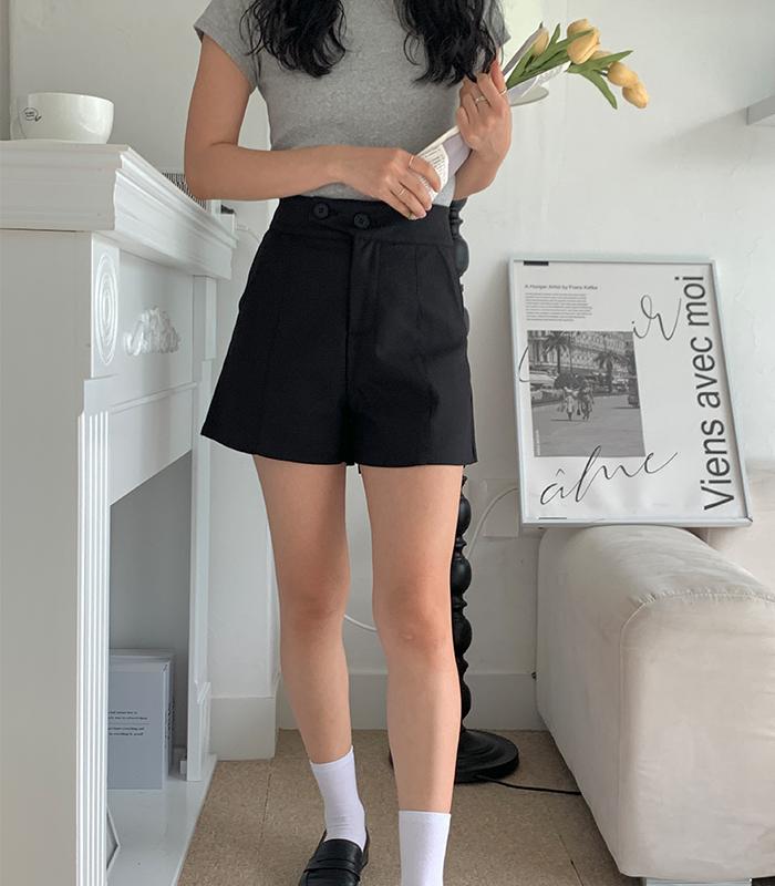 브이루아 [단 이틀 폭탄세일 65%]🌹[MADE] 고퀄👍여름 핫 신상 출시💖코디하기 너무나 쉬운 💛 [S~XL /여름 반바지 캐주얼 정장 반바지] 투버튼 하이웨이스트 에이라인 와이드