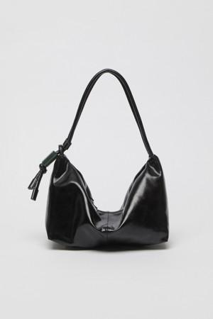 Ridge shoulder bag(Glossy crack black)