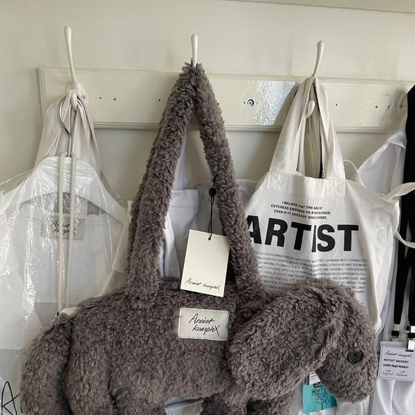 REY DOG SHOULDER BAG
