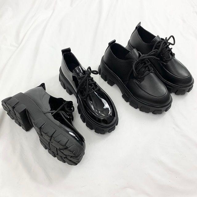 블랙 유광 무광 가죽 레이스업 유니크 아웃솔 어글리 통굽 로퍼 스니커즈 5.5cm