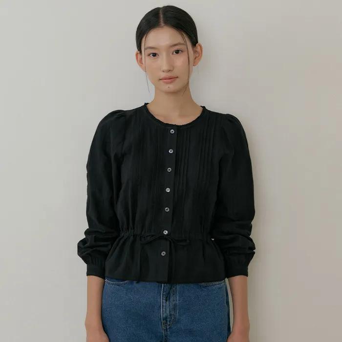 jacquard pintuck blouse-black