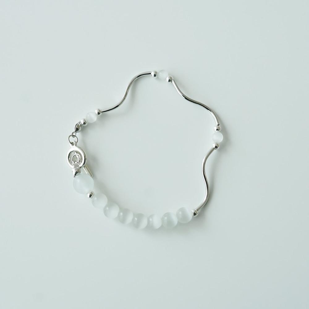 [마이온클래식] White Catseye Lined Bracelet