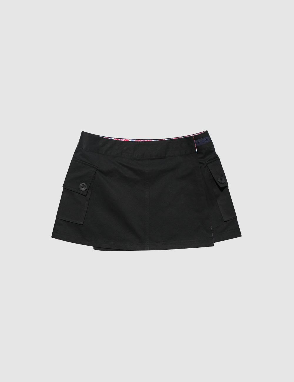 Reversible mini skirt, black