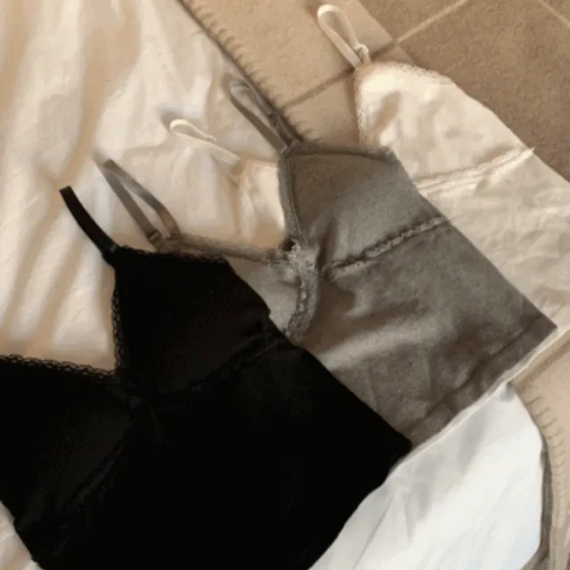 [레이어드템/갓성비] 샤벳 레이스 크롭 나시 슬리브리스 캡나시 (2col)