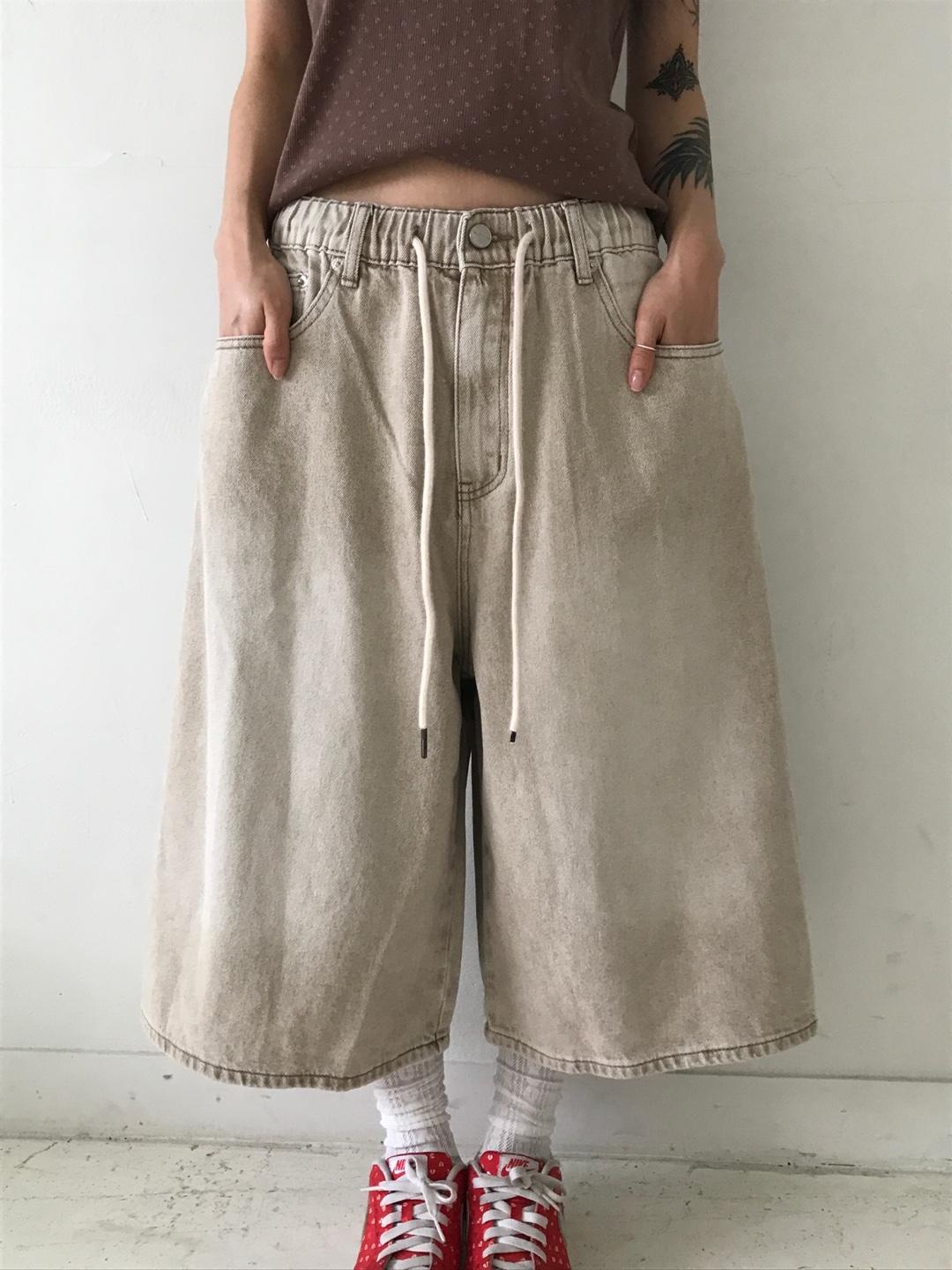 Mousse wide bermuda pants