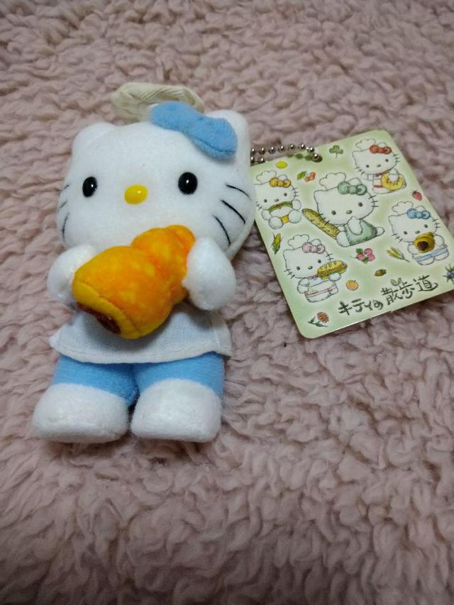 ご当地キティ　ぬいぐるみ　マスコット　もみじまんじゅう　広島　平成レトロ Amazon | ご当地キティ 広島限定 もみじ饅頭 マスコット