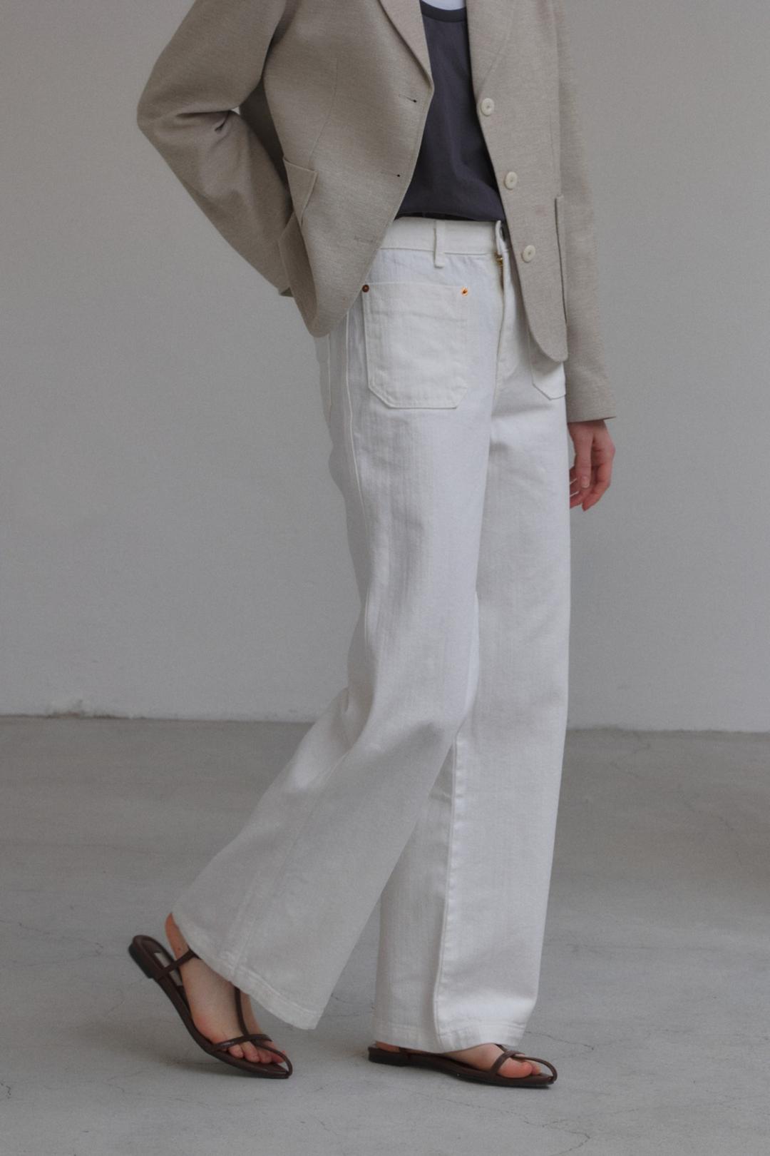 WHITE LOW POCKET DENIM