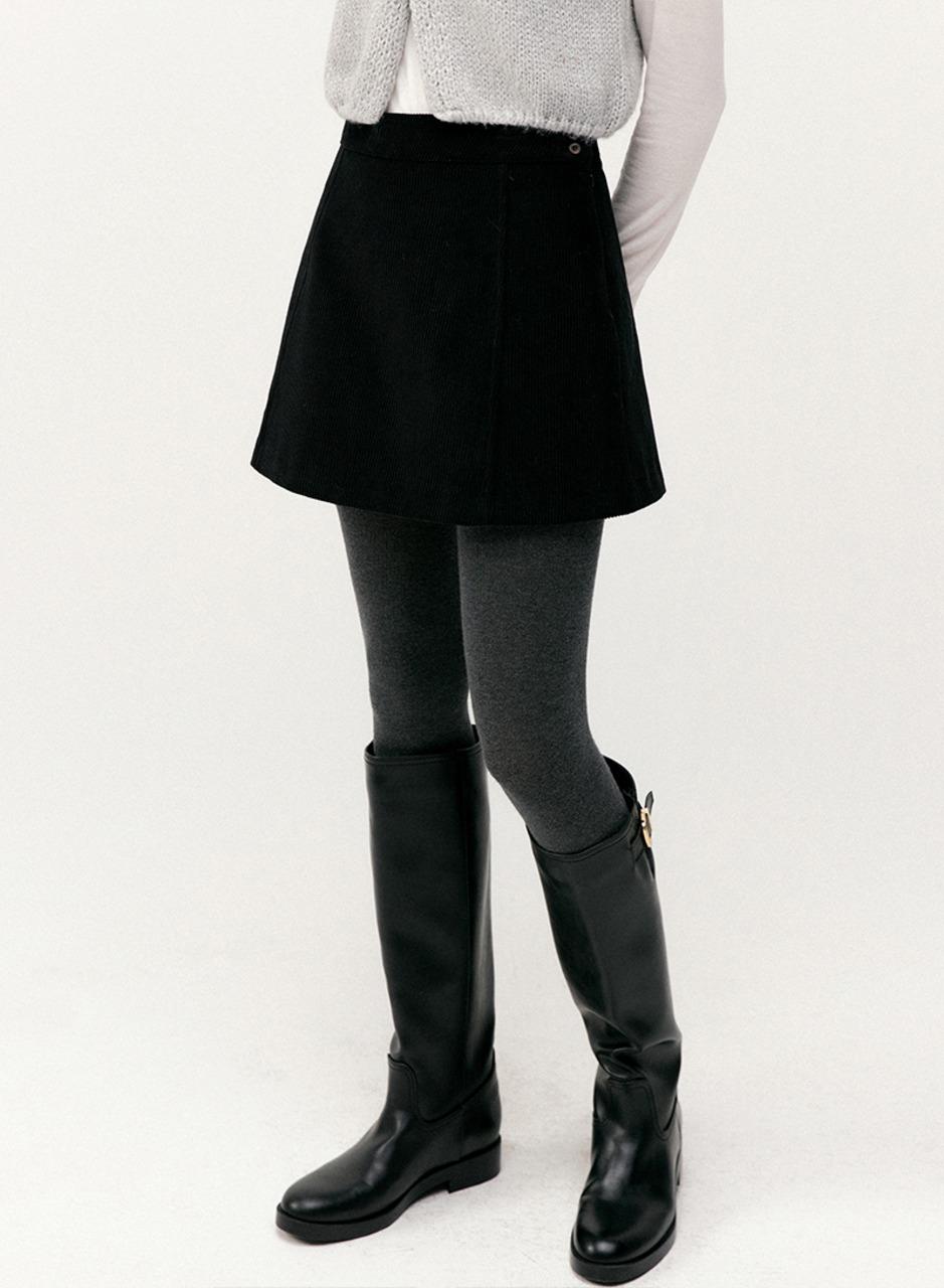 투 버튼 코듀로이 미니 스커트 - 블랙