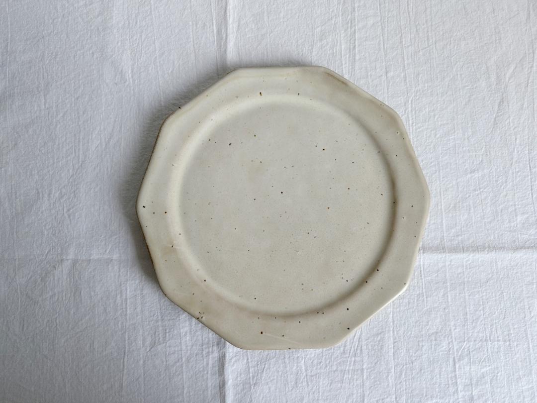 [Suzu] Beige Scenery Plate (L)