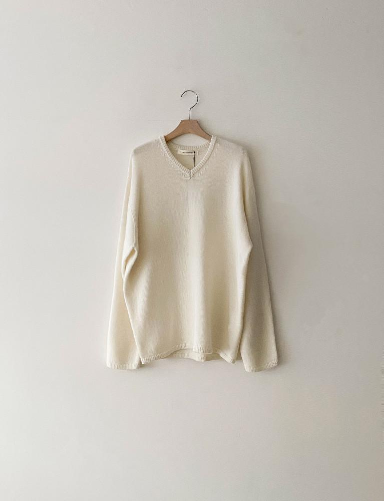 bas standard 브이 홀가먼트 니트 V whole garment knit