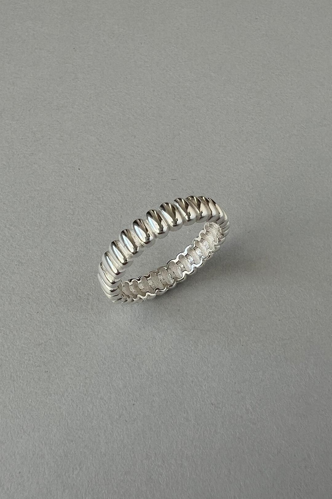 Canelé Relay Ring (Silver)