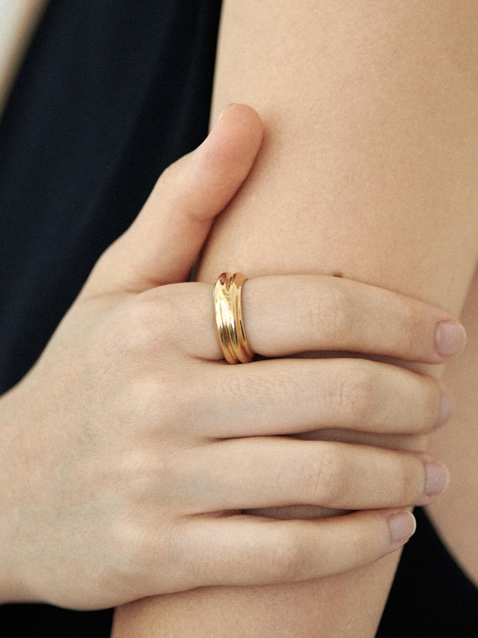 CLOTH RING