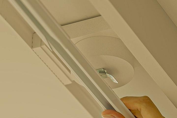 무타공 커튼 브라켓 못없이 커튼 설치! NOMOT Allrounder L size