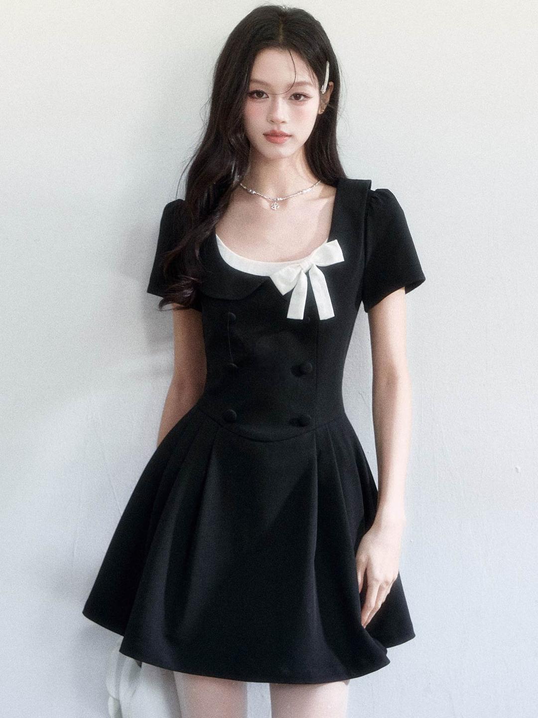 [FRAGILE HEART] Ribbon Button Flare Dress