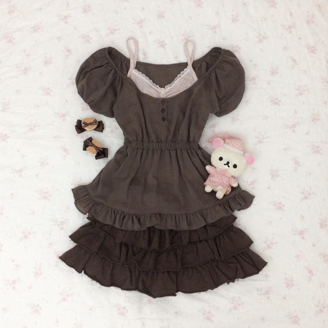 𝓑𝓔𝓢𝓣 ♡ hachi blouse