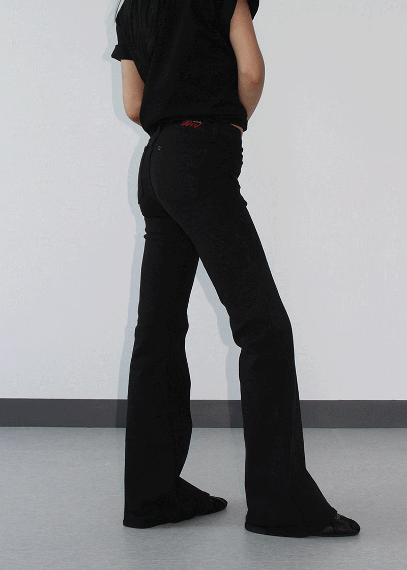 HIP SHIRRING BOOTS CUT PANTS (2color)