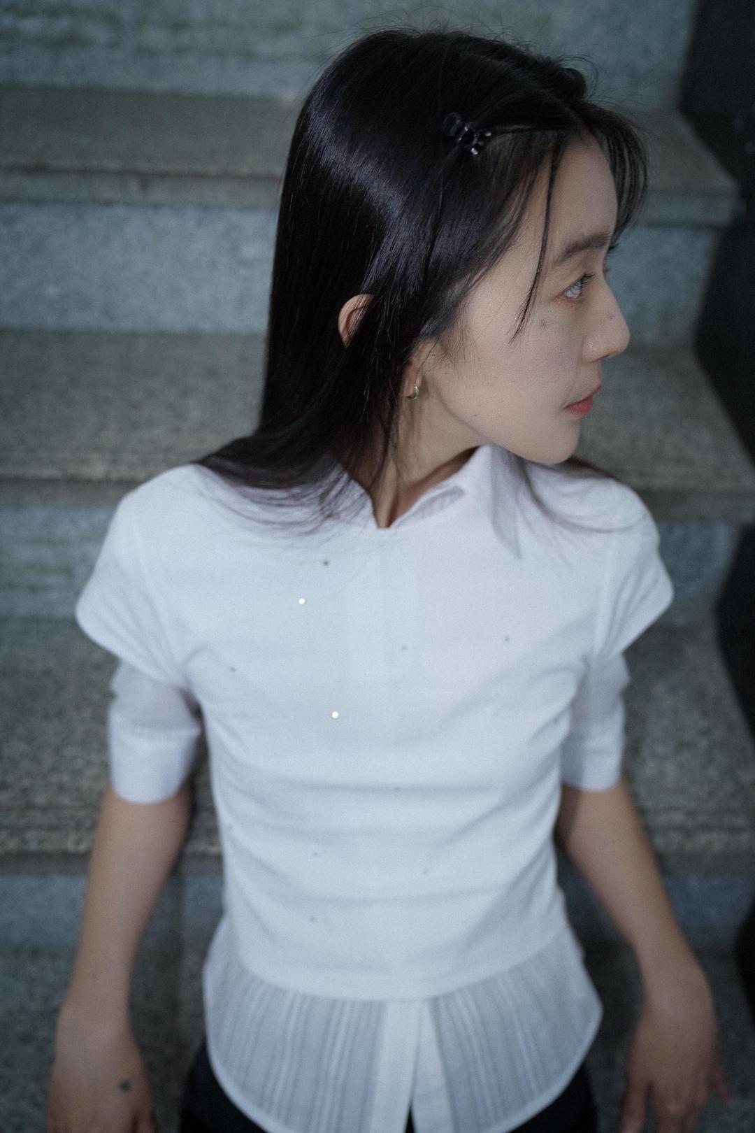 cubic crop t-shirt (white)