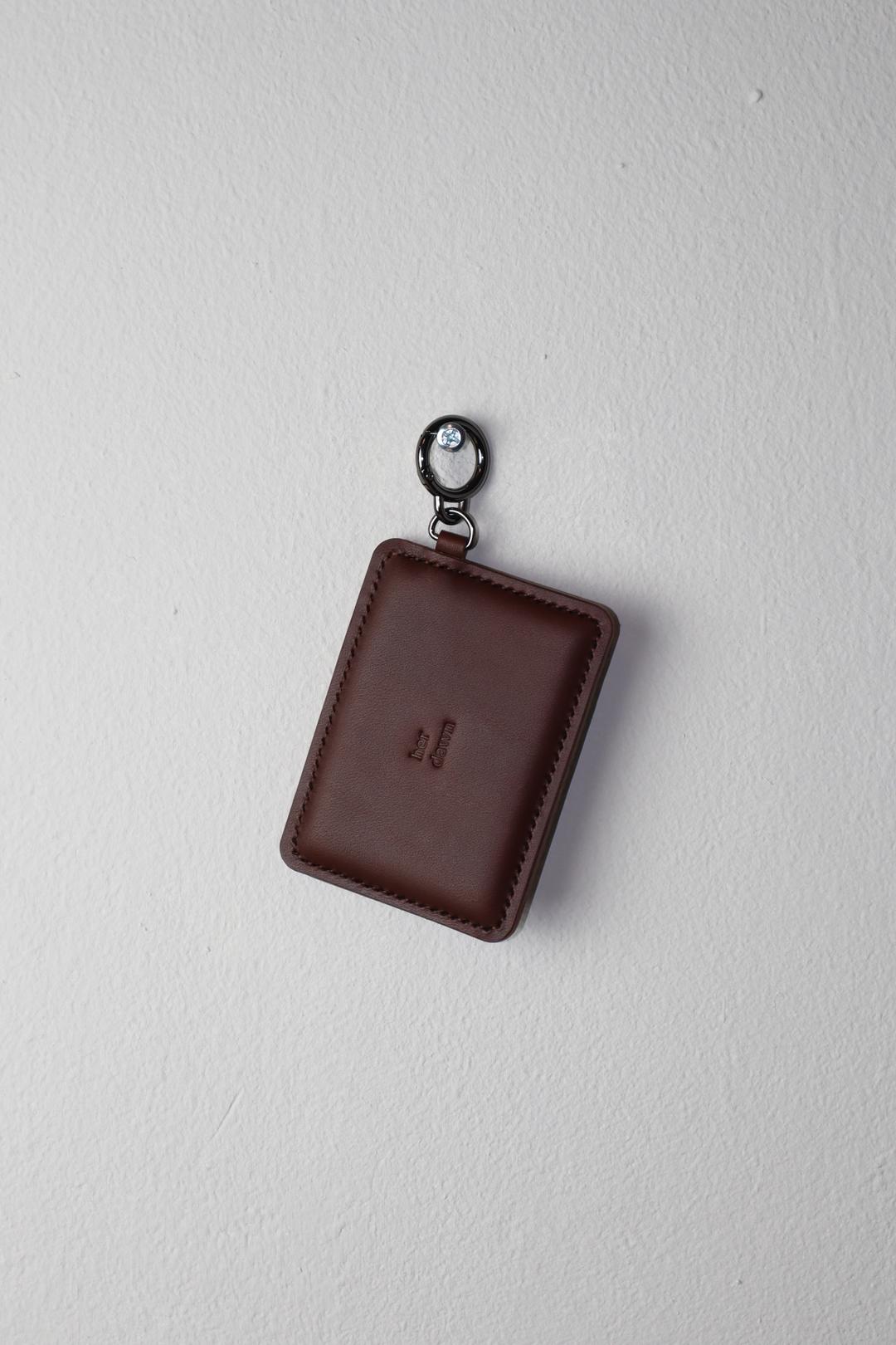 solid cardslot_brown