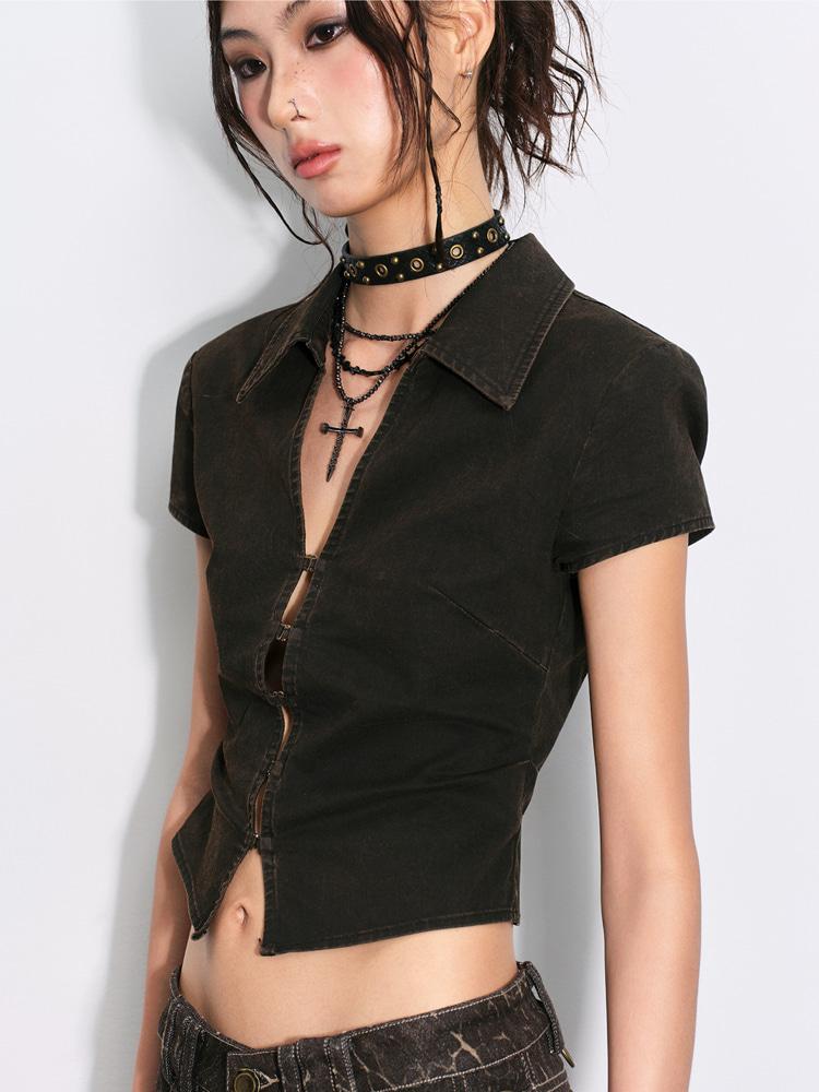 Low pixel Black single-breasted hollow short-sleeved shirt