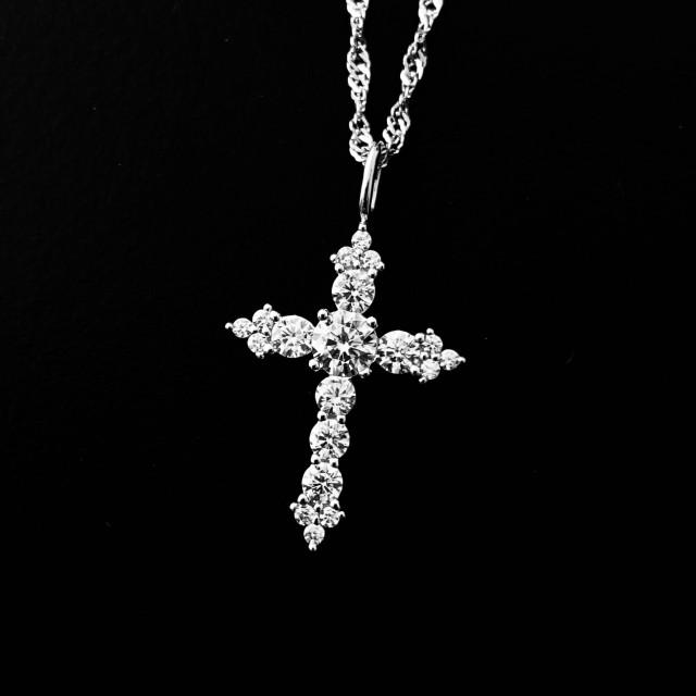 [위프레리] 실버 5A 로맨틱 크로스 목걸이, Silver 5A Romantic Cross Necklace