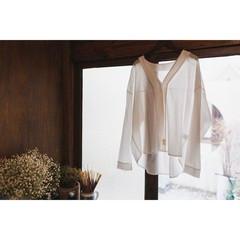 wrinkle blouse / white