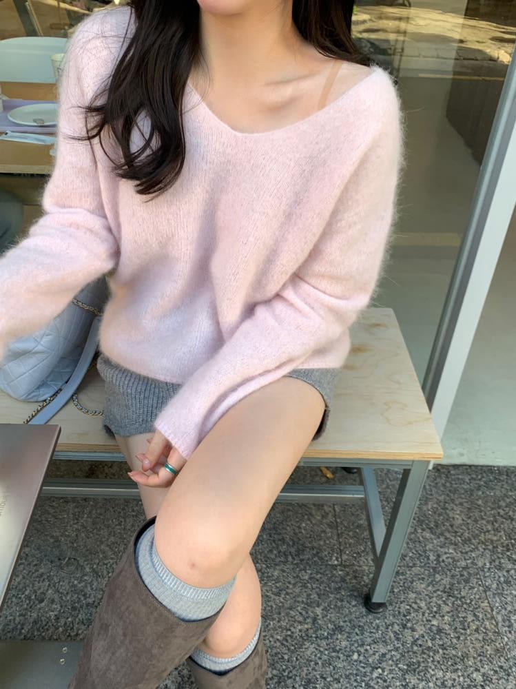 밀크 니트 루즈핏 핑크 오프숄더니트 앙고라니트