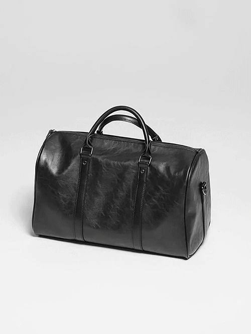 basic leather boston bag