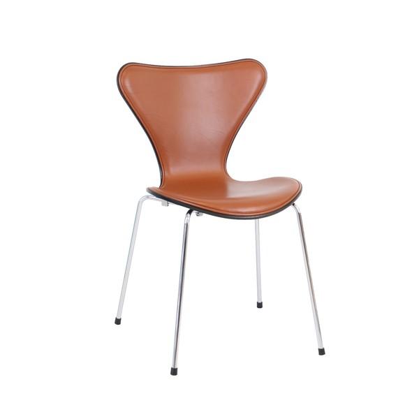[FRITZ HANSEN 프리츠한센] Series 7 seven Chair Front Upholstered | 시리즈 7 세븐체어 프론트 업홀스터드