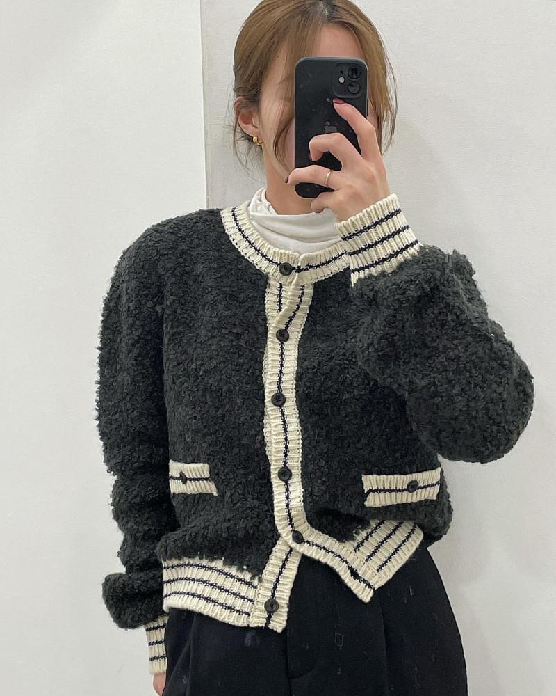 코아 여성 여자 겨울 울 알파카 부클 크롭 숏 배색 라운드 아이보리 네이비 카디건 가디건