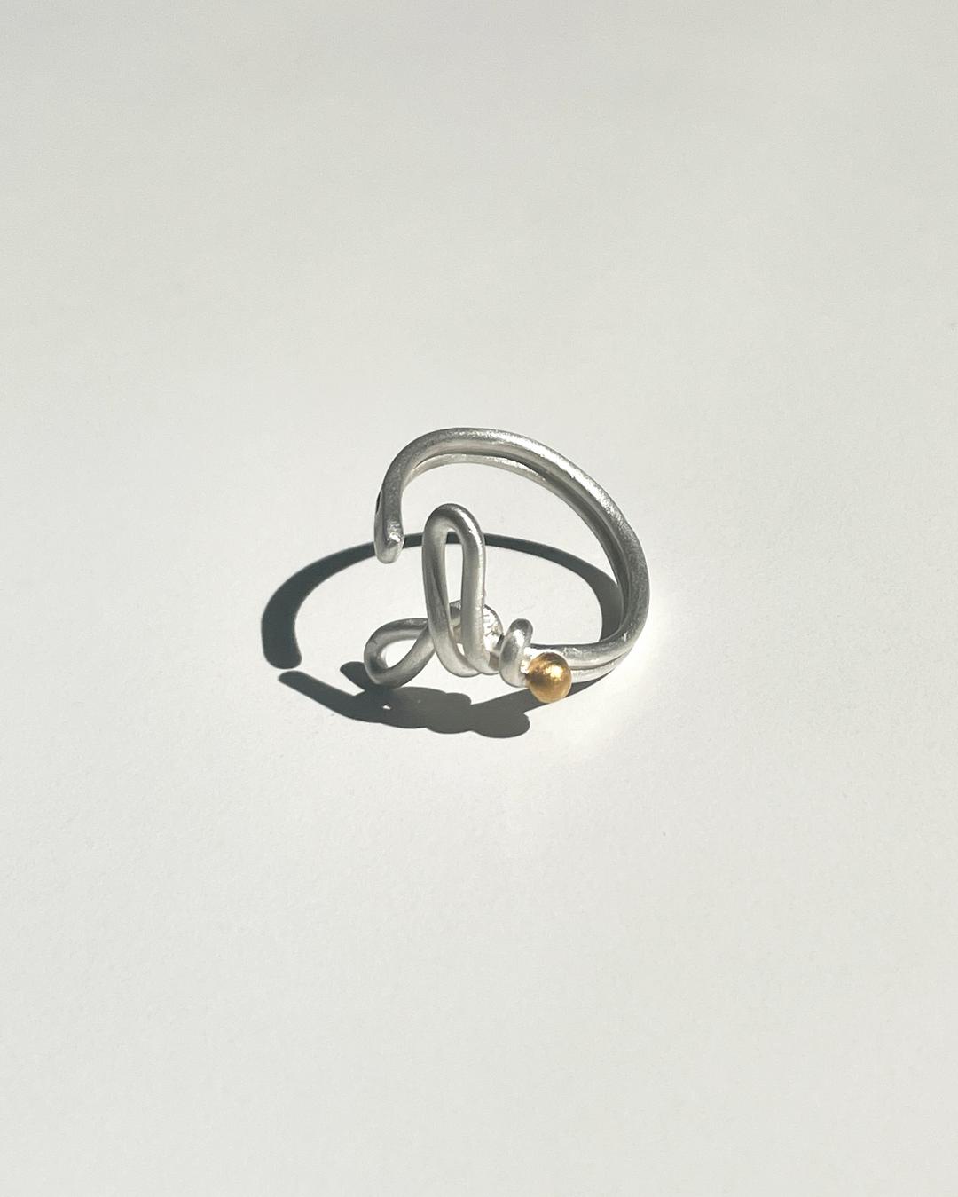 gold point ring