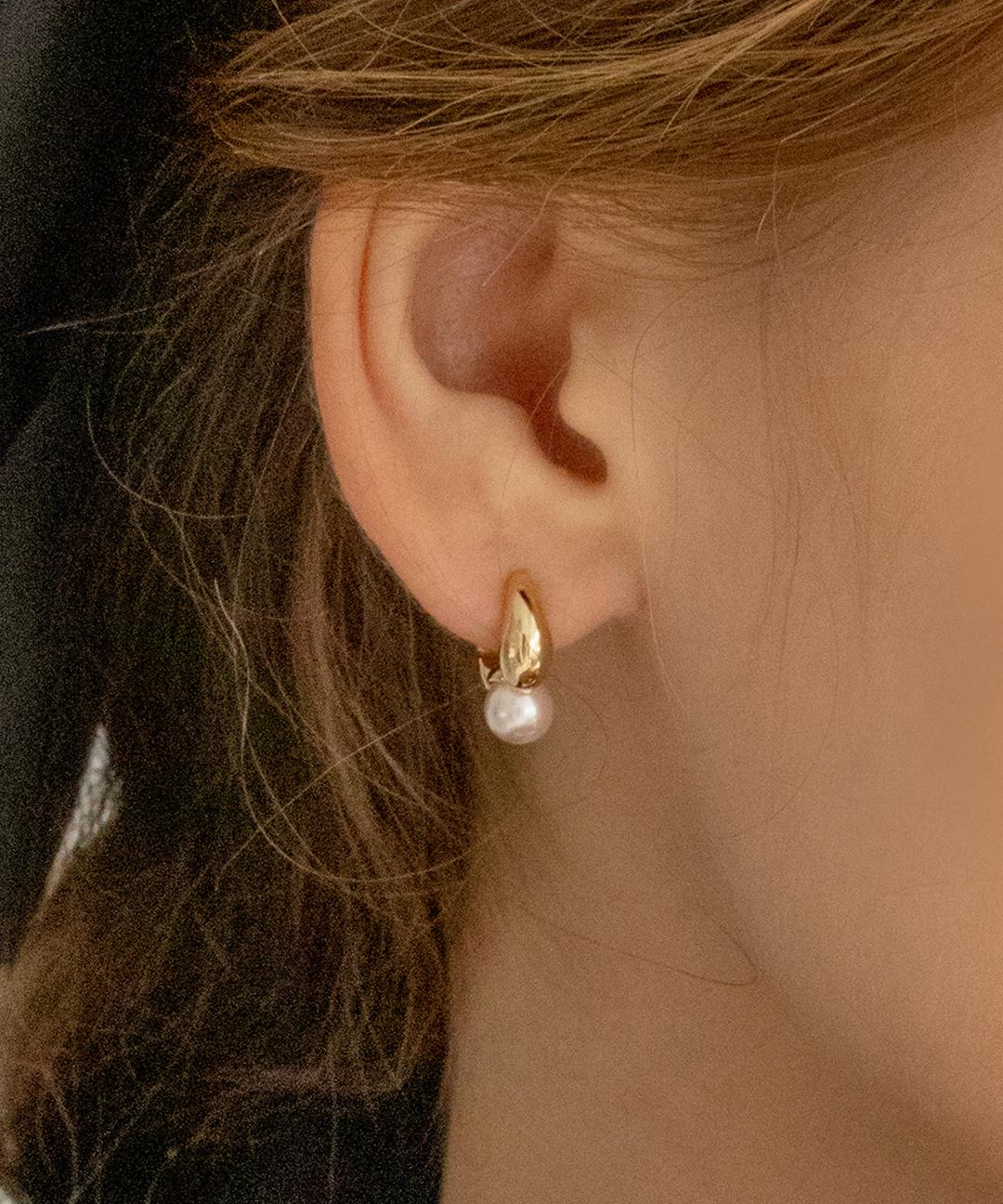 앵브록스 [여자아이들 미연 착용] aube pearl earring