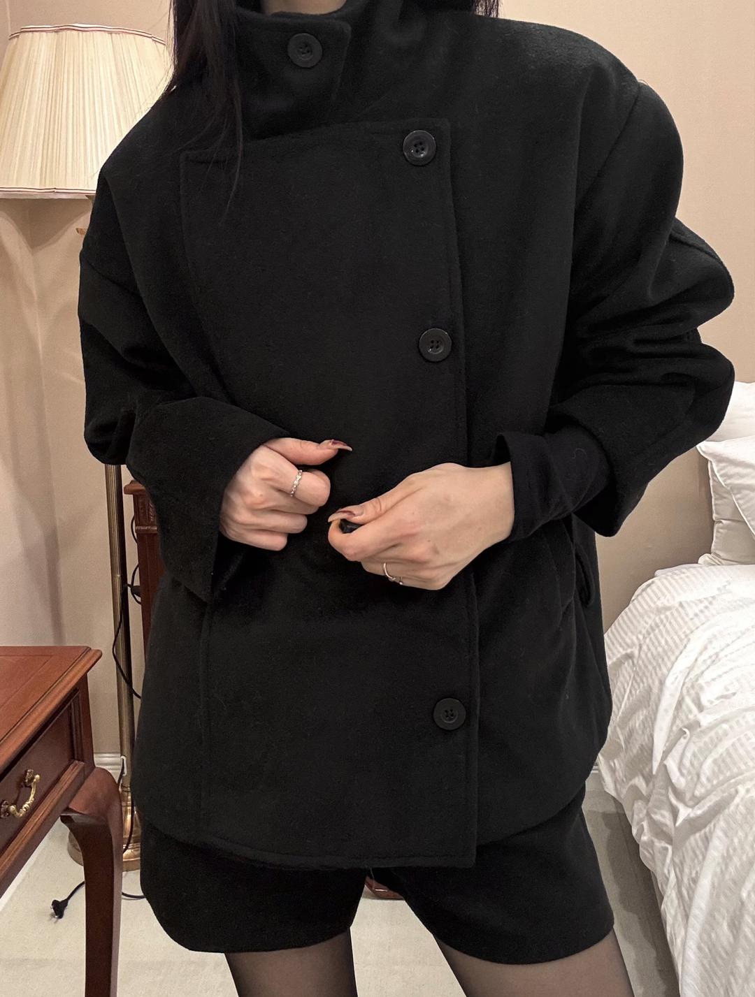 블렉 벨 미디 코트