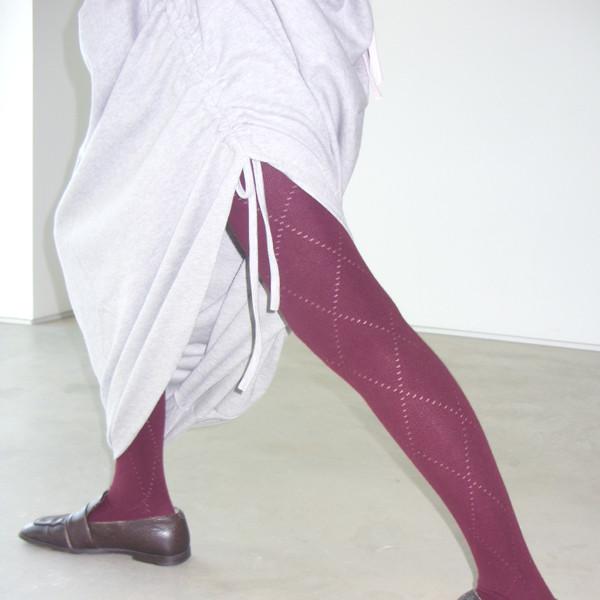 diamond pattern stocking_wine