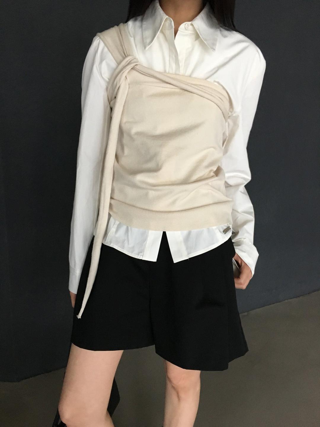 포르투나 원숄더 트위스트 니트 [Cream]