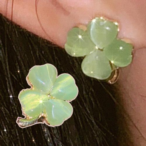 모히또 가서 몰디브 한 잔 할 상콤한 연그린 은침귀걸이♡ [ALL 무료배송] + [스토어찜 시에 10% '더\' 할인 쿠폰 바로]