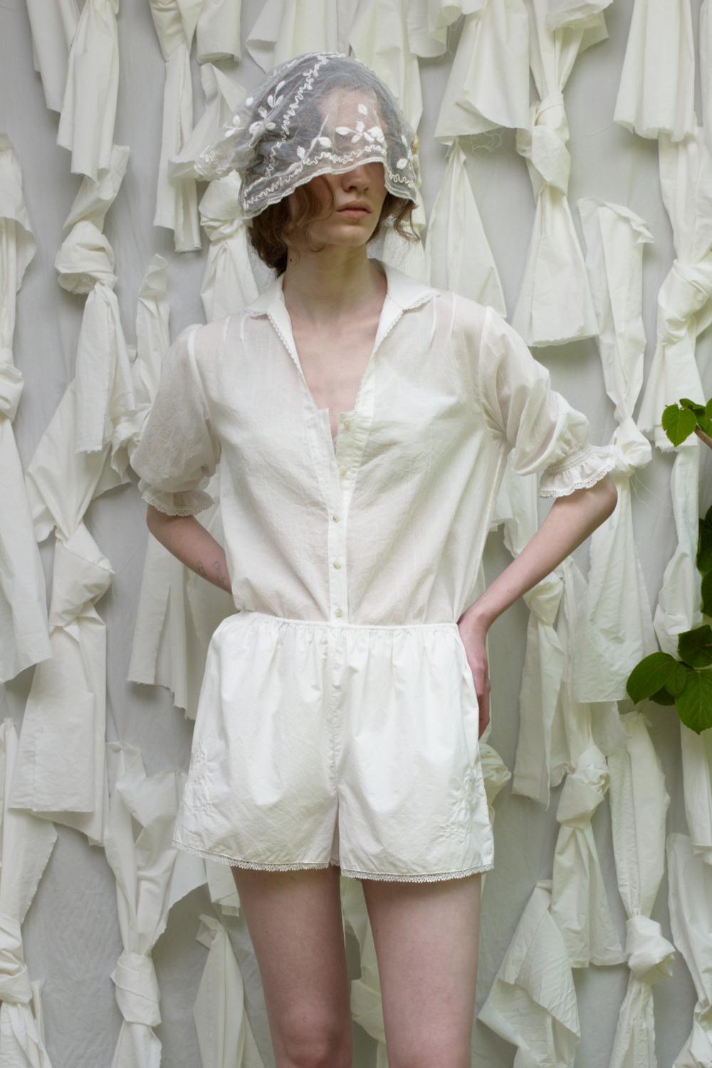 Via Lev puff blouse (Ivory)