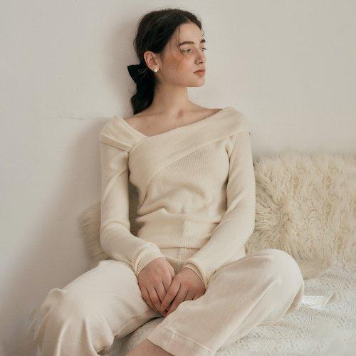 PM_Off-shoulder draping knit top_CREAM